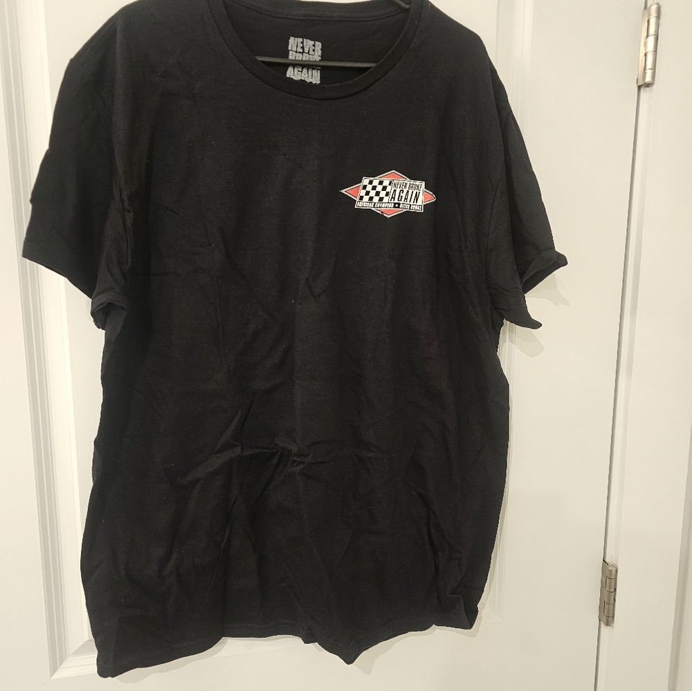 MENS XLG. NEVER BROKE AGAIN SHORT SLEEVE TEE SHIRT . NWOT